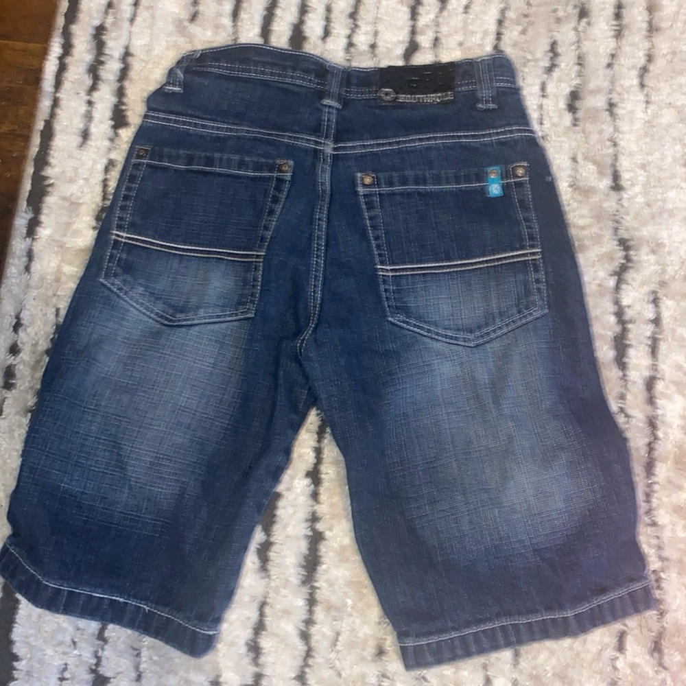 South Pole size 12 in youth with blue tag